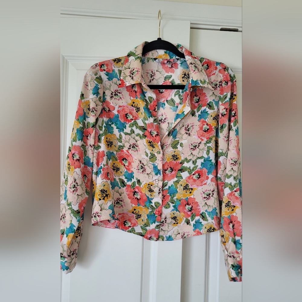 Zara Pink and Yellow Crop Button Down Blouse